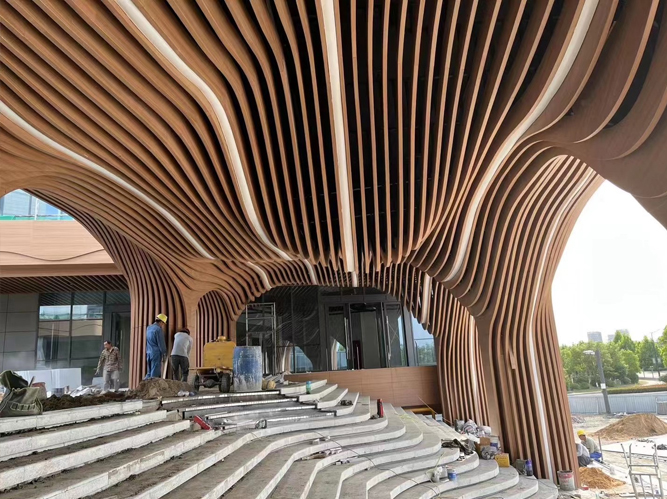 木紋弧形鋁板方通