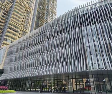 弧形鋁方通外墻